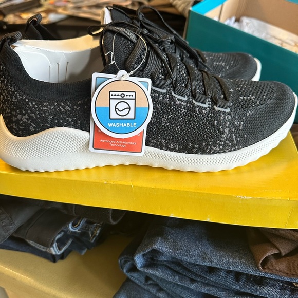 Aetrex Shoes Aetrex Carly Running Shoe Brand New Never Worn Poshmark